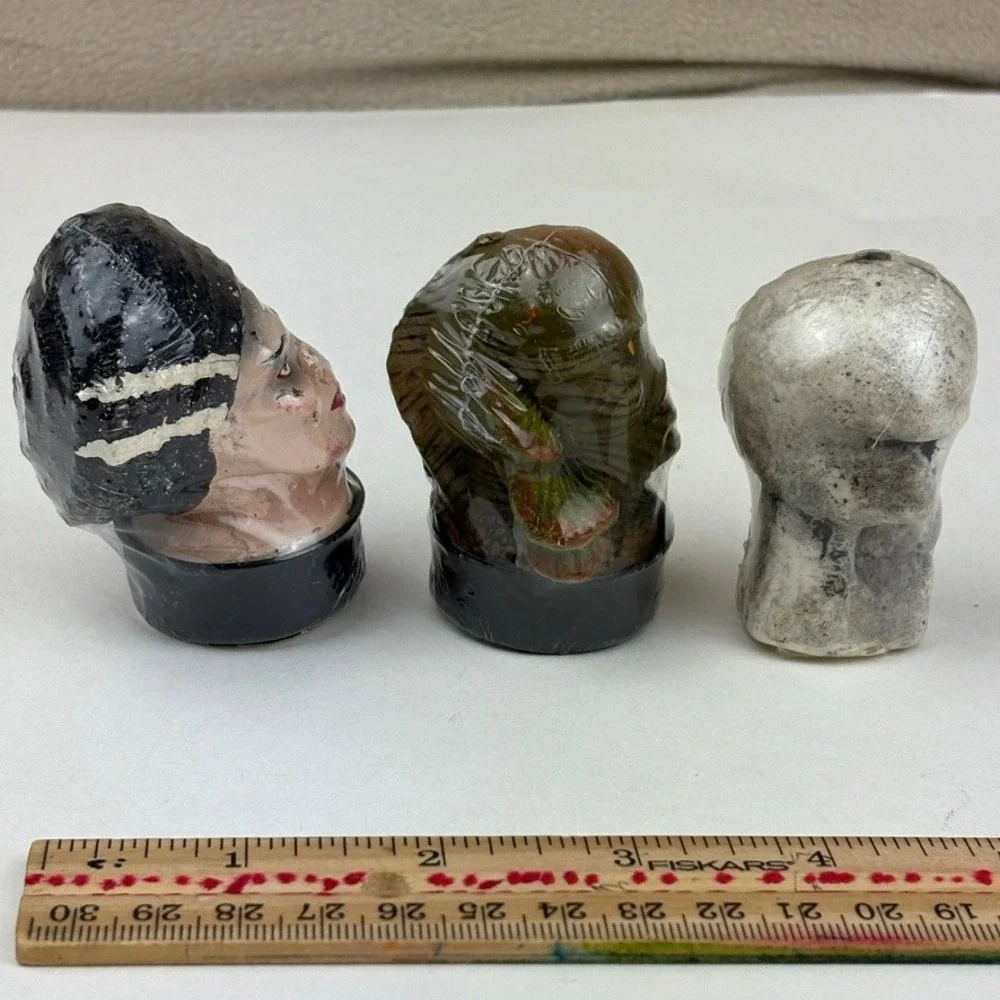 VTG 1990 Universal Studios Monsters Set Of‎ 2 Candles Sealed + 1 unbranded, 2.5